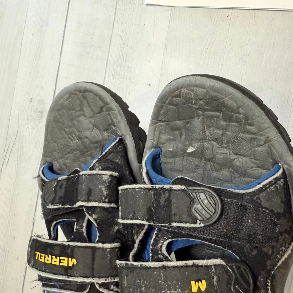 Merrell Hook and Loop Strap Sandals Black Blue Gray youth mens‎ size 6
